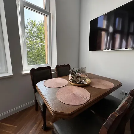 Lion - Babilon - Stylish & Unique With Perfect Location *