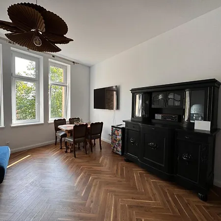 Lion - Babilon - Stylish & Unique With Perfect Location Apartment